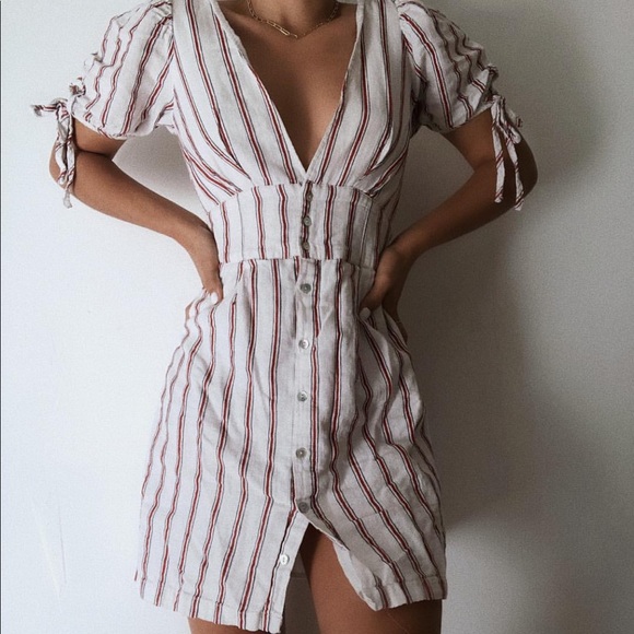 Forever 21 Dresses & Skirts - White stripe dress